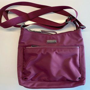 NWOT Baggallini Greenwich Crossbody Shoulder Bag